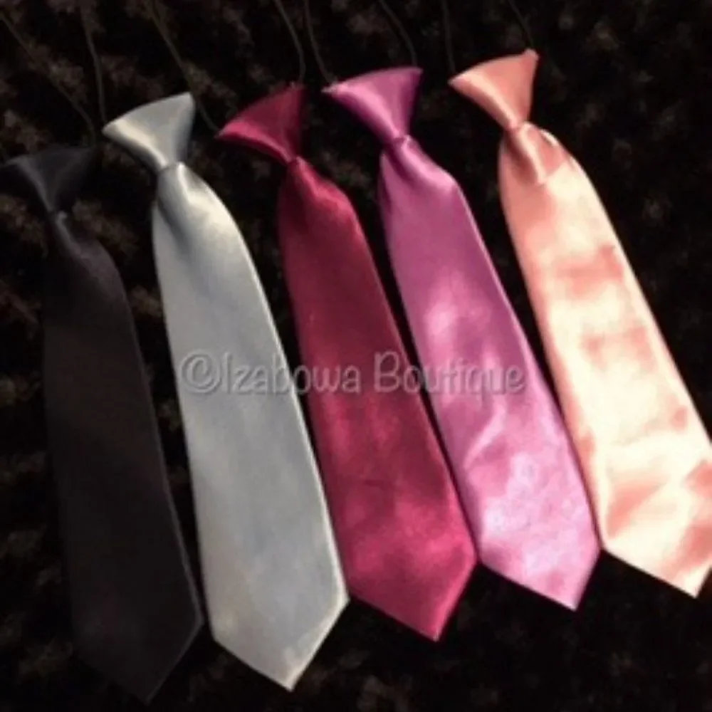 Pink Satin Tie T70 NWT Boutique